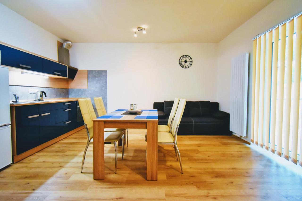 Apartma Promenada 276-12 Lägenhet Horní Maršov Exteriör bild