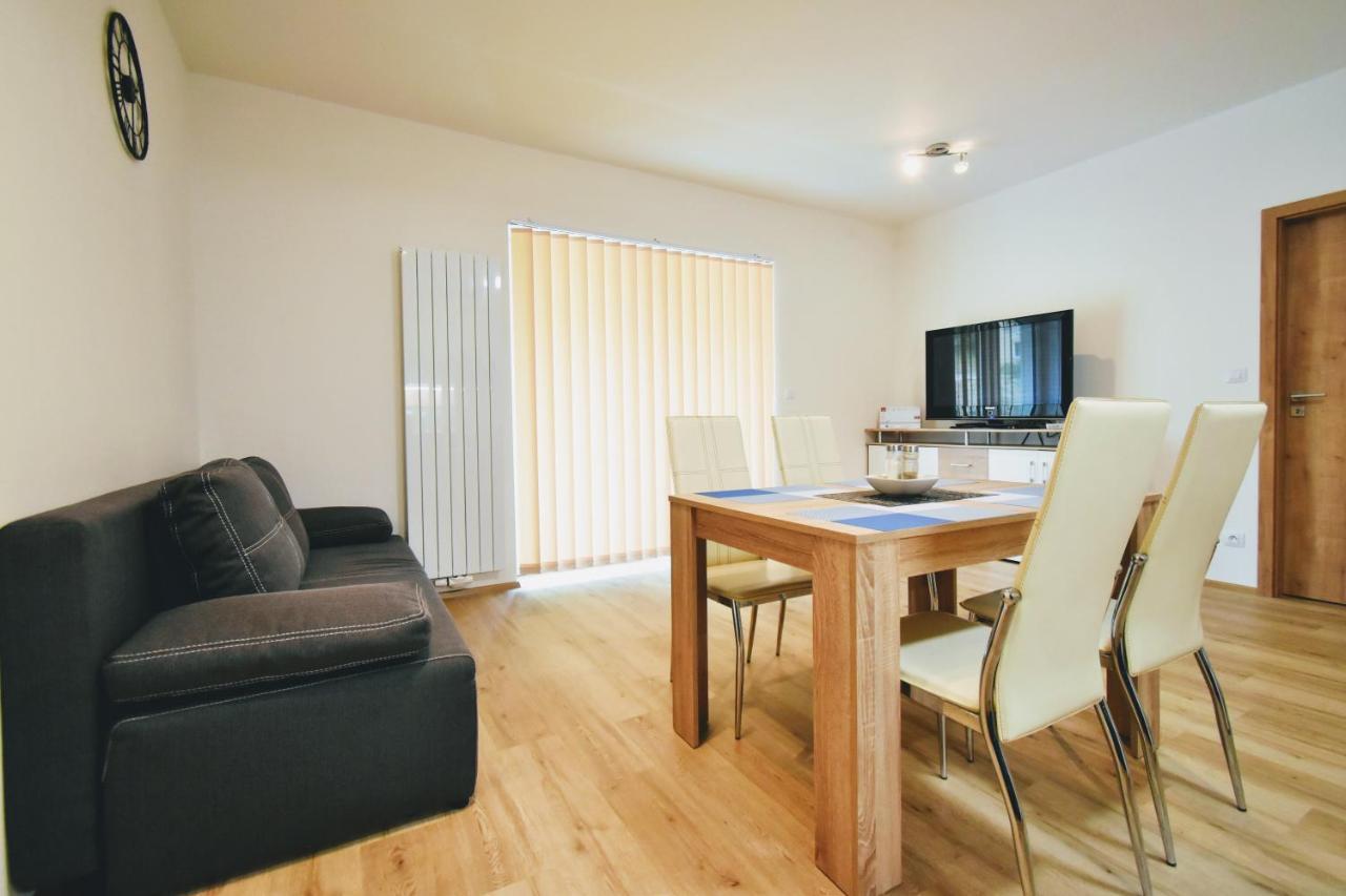 Apartma Promenada 276-12 Lägenhet Horní Maršov Exteriör bild